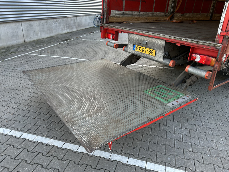 Camión lona DAF CF 75 310 Euro 5 / Curtainside Box / Loadlift / Trailer Coupling: foto 10