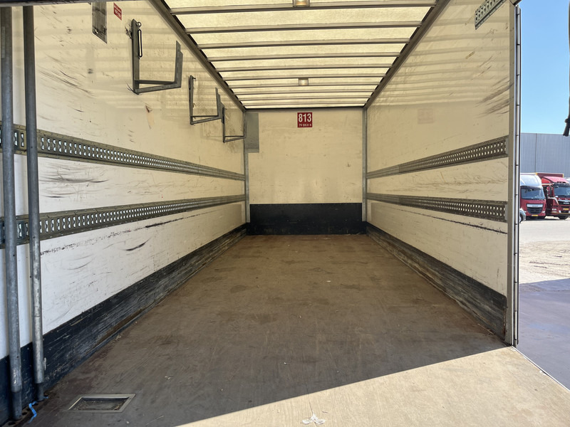DAF LF 210 FA / 12 Ton / 344 dkm / Koffer / LBW / NL LKW - Camión caja cerrada: foto 5 DAF LF 210 FA / 12 Ton / 344 dkm / Koffer / LBW / NL LKW - Camión caja cerrada: foto 5