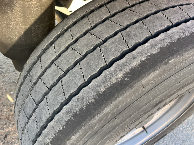 Semirremolque frigorífico Krone Cool Liner / Carrier Vector 1850 mt / Frigo Box / Loadlift / NL Trailer: foto 14 Semirremolque frigorífico Krone Cool Liner / Carrier Vector 1850 mt / Frigo Box / Loadlift / NL Trailer: foto 14