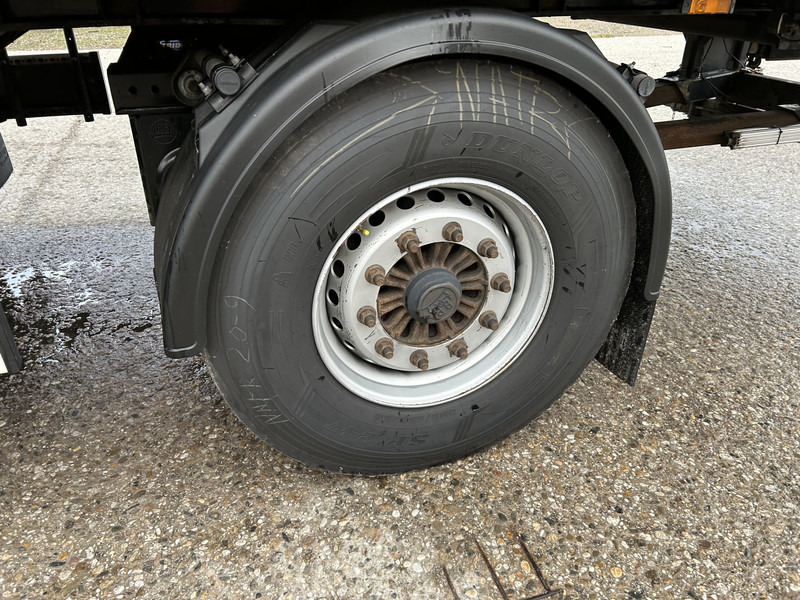 Semirremolque lona Krone Profi Liner / Schuifzeil / Kooi Aap / Stuur + Liftas / APK 05-26: foto 10 Semirremolque lona Krone Profi Liner / Schuifzeil / Kooi Aap / Stuur + Liftas / APK 05-26: foto 10