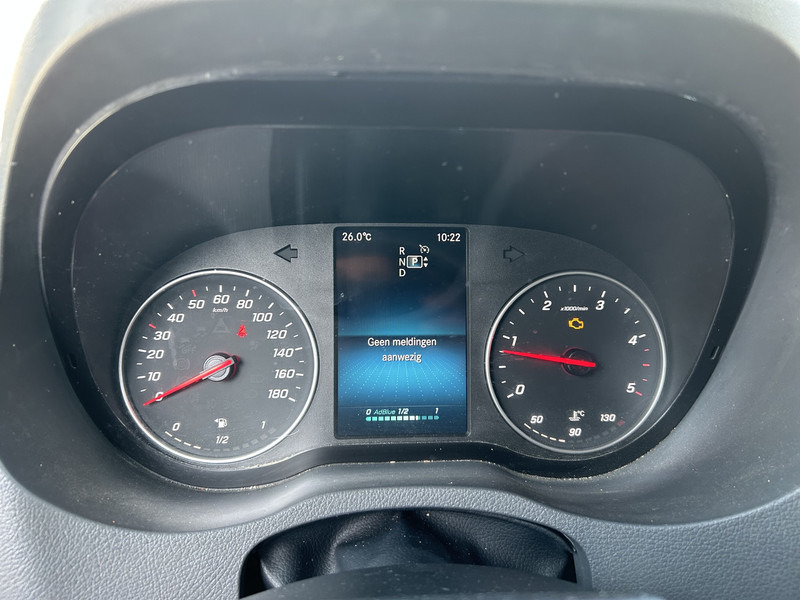 Mercedes-Benz Sprinter 314 2.2 CDI / L4 H2 / Loadlift 650 kg / Navi / APK TUV 01-26 - Furgón: foto 5 Mercedes-Benz Sprinter 314 2.2 CDI / L4 H2 / Loadlift 650 kg / Navi / APK TUV 01-26 - Furgón: foto 5