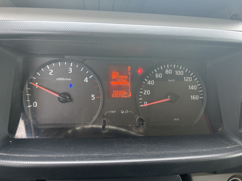 Nissan Cabstar NT400 / Duo Temp Frigo -30 gr / 146 dkm/ Blad - Blad / APK TUV 03-26 - Furgoneta frigorifica: foto 4 Nissan Cabstar NT400 / Duo Temp Frigo -30 gr / 146 dkm/ Blad - Blad / APK TUV 03-26 - Furgoneta frigorifica: foto 4