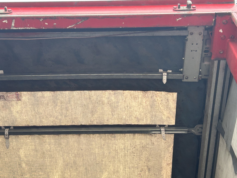 Pacton T3-001 / Curtainside Trailer / BPW Drum / APK TUV 03-26 - Semirremolque lona: foto 4 Pacton T3-001 / Curtainside Trailer / BPW Drum / APK TUV 03-26 - Semirremolque lona: foto 4