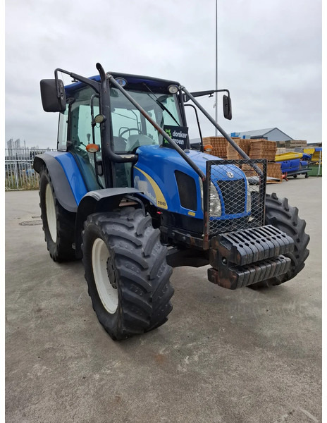 New Holland T5050 T5050 - Tractor: foto 5 New Holland T5050 T5050 - Tractor: foto 5