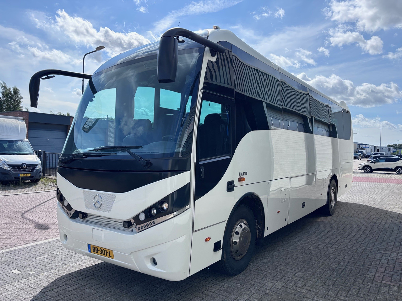 Mercedes ATEGO 1530 Touring GT / UNVI - Autocar: foto 3 Mercedes ATEGO 1530 Touring GT / UNVI - Autocar: foto 3