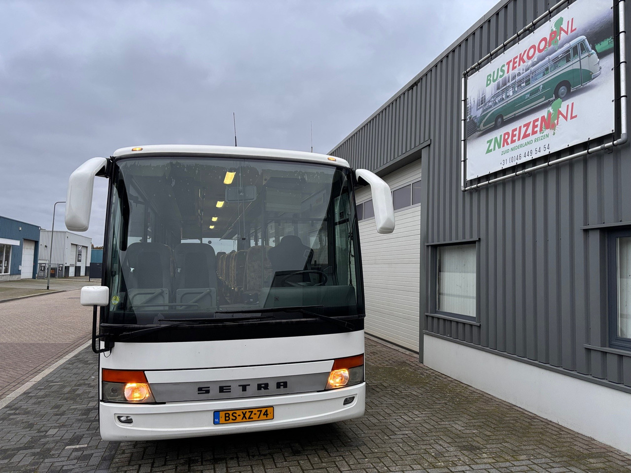 SETRA S317UL met 63 pl. en airconditioning S317GT - Autocar: foto 2 SETRA S317UL met 63 pl. en airconditioning S317GT - Autocar: foto 2