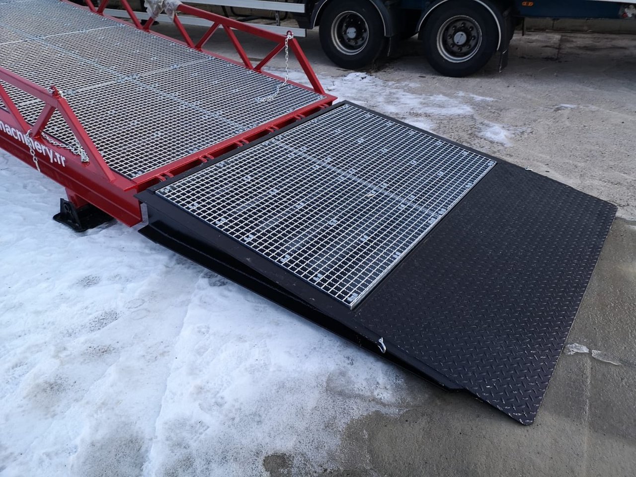 Rampa de carga nuevo AZ RAMP STAR- 8T mobile loading ramp: foto 8