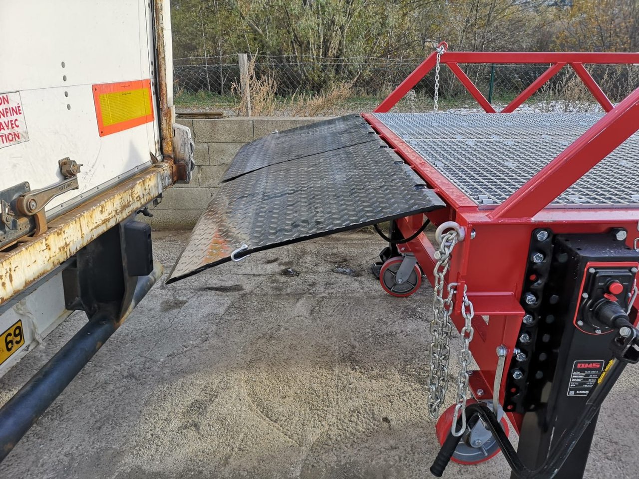 Rampa de carga nuevo AZ RAMP STAR- 8T mobile loading ramp: foto 7