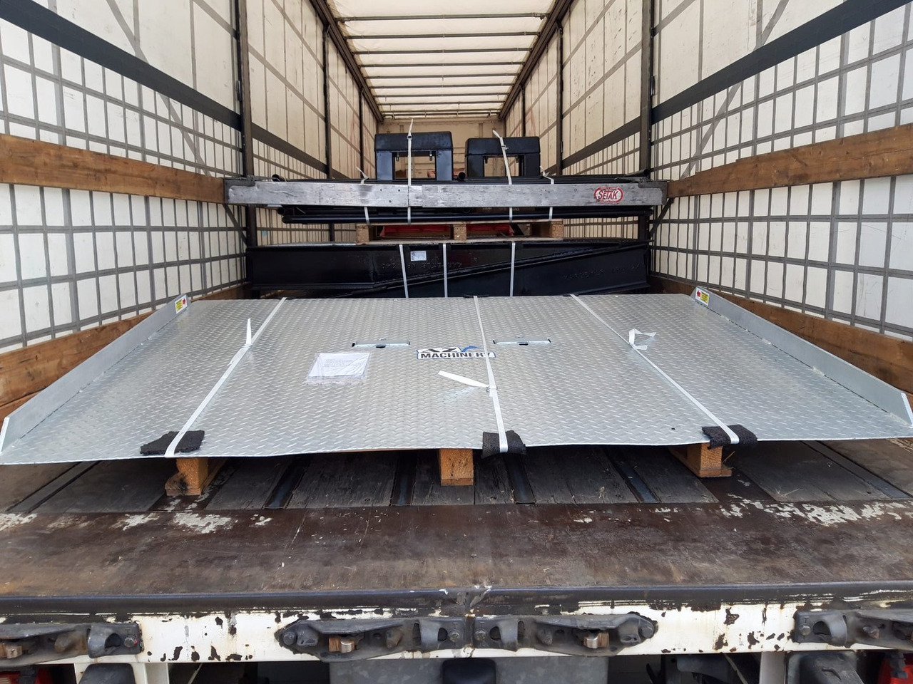 Rampa de carga nuevo container Ramp. AZ RAMP - HCNN-08 INOX. 8 000 Kg: foto 13