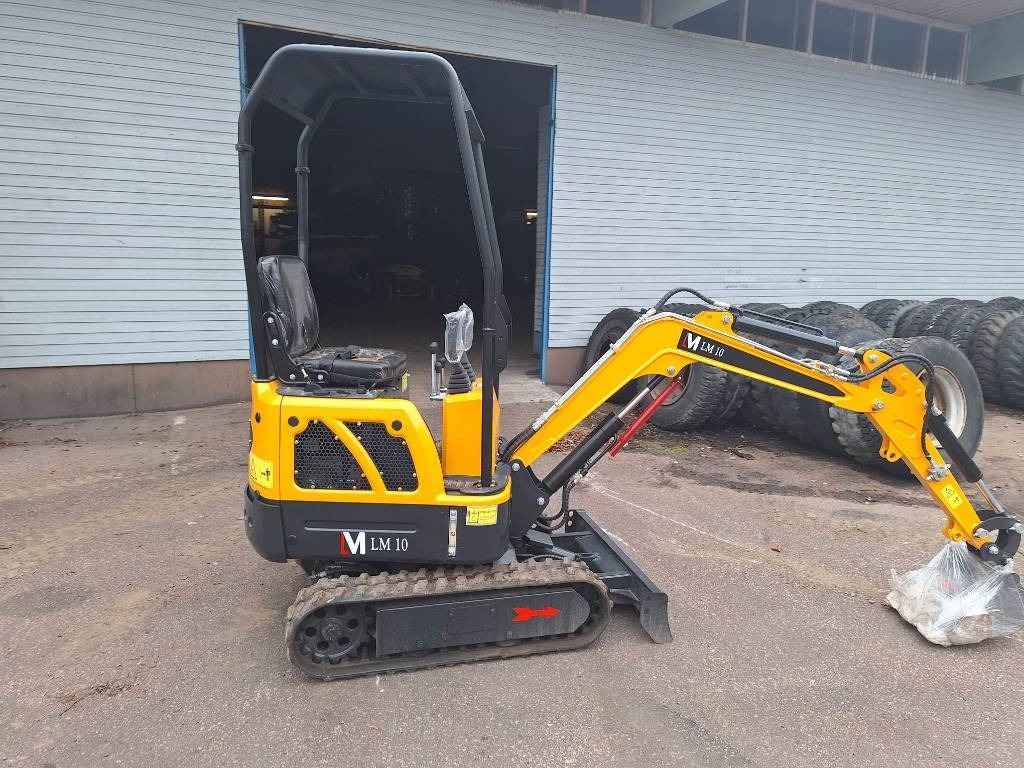 LM Lm10 - Miniexcavadora: foto 3 LM Lm10 - Miniexcavadora: foto 3