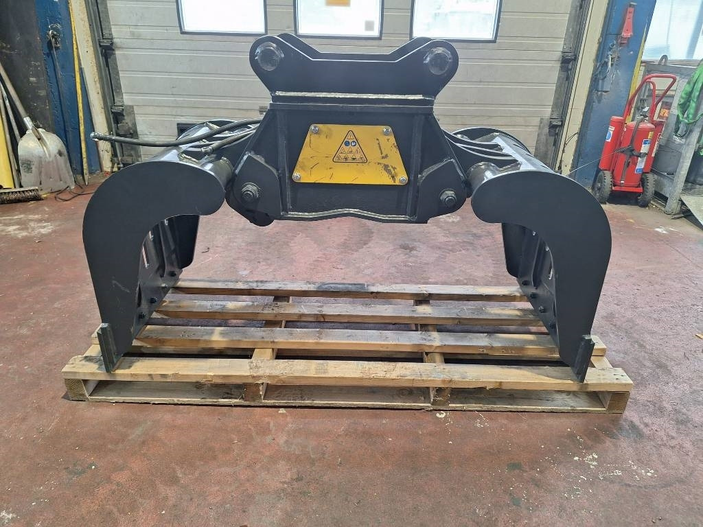 Mustang GRP 750 - Pinza de manipulación para Maquinaria de construcción: foto 4 Mustang GRP 750 - Pinza de manipulación para Maquinaria de construcción: foto 4