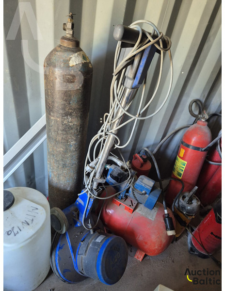 Alto Spin 43 - Camión cisterna, Camión eléctrico: foto 2 Alto Spin 43 - Camión cisterna, Camión eléctrico: foto 2