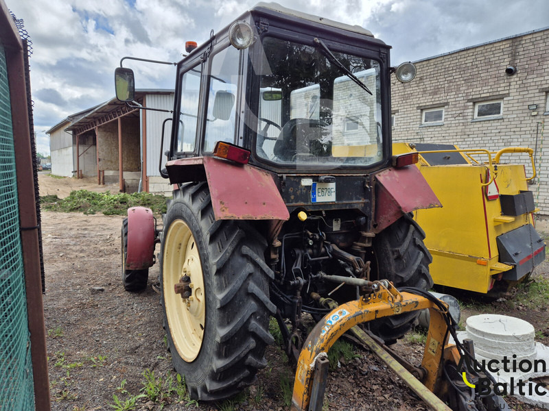 Belarus MTZ 82.1 - Tractor: foto 4 Belarus MTZ 82.1 - Tractor: foto 4