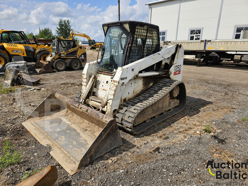 Bobcat T 250 - Cargadora de cadenas: foto 1 Bobcat T 250 - Cargadora de cadenas: foto 1