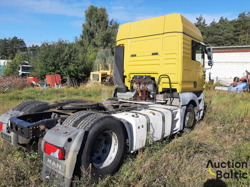 MAN TGA18.440 - Cabeza tractora: foto 4 MAN TGA18.440 - Cabeza tractora: foto 4