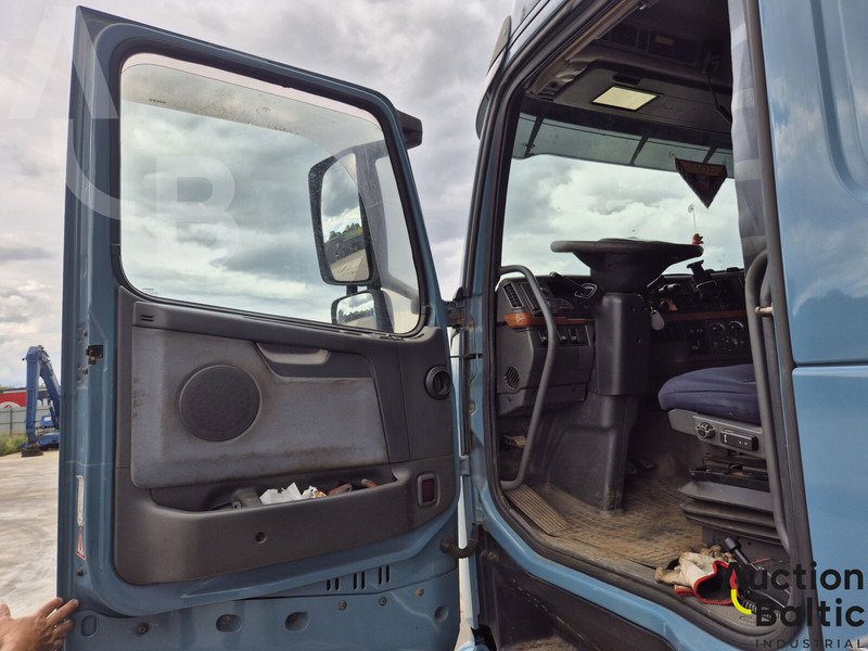 Volvo FH440 - Cabeza tractora: foto 5 Volvo FH440 - Cabeza tractora: foto 5