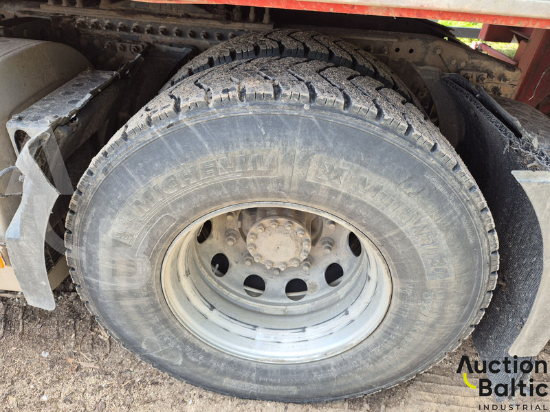 Cabeza tractora Volvo FH460: foto 20