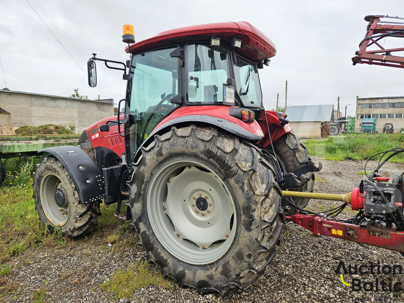 Case IH Farmall 105 A - Tractor: foto 3 Case IH Farmall 105 A - Tractor: foto 3
