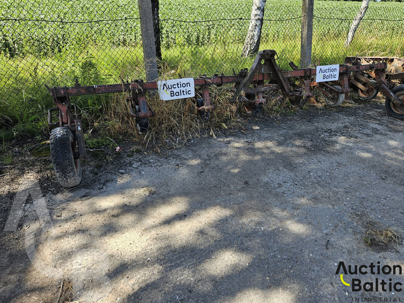 Furrow - Equipo para trabajo del suelo: foto 2 Furrow - Equipo para trabajo del suelo: foto 2