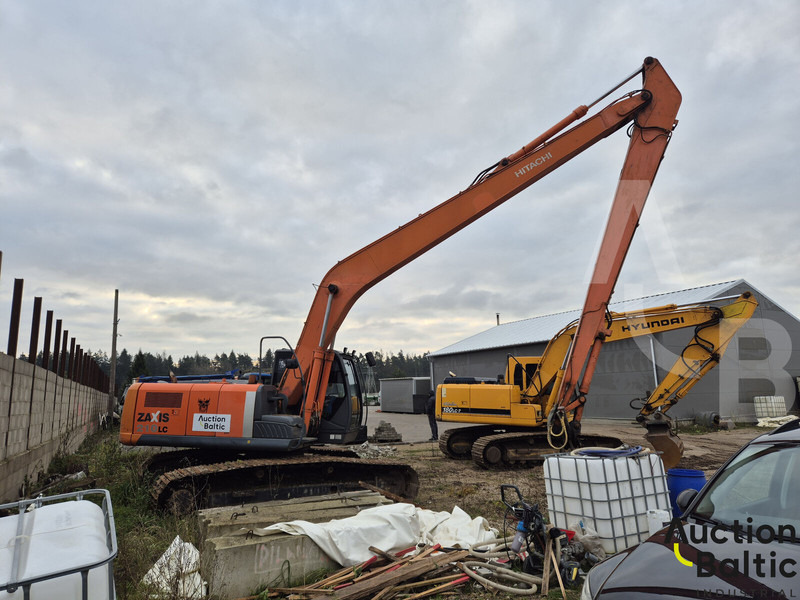 Hitachi ZX 210 LC-3 - Excavadora de cadenas: foto 3 Hitachi ZX 210 LC-3 - Excavadora de cadenas: foto 3