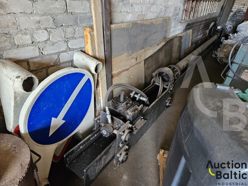 Horizontal-vertical drilling device - Perforadora: foto 3 Horizontal-vertical drilling device - Perforadora: foto 3