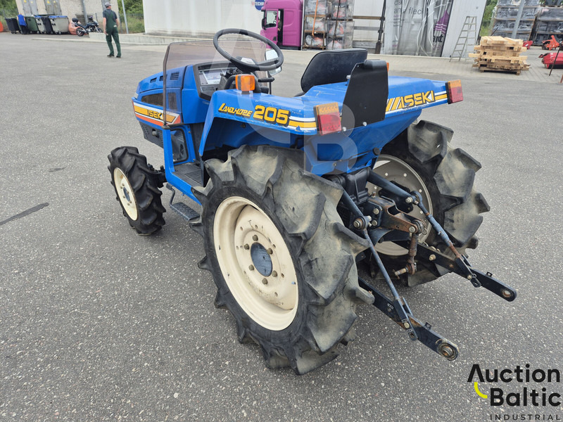 Iseki TU 205 - Tractor: foto 4 Iseki TU 205 - Tractor: foto 4