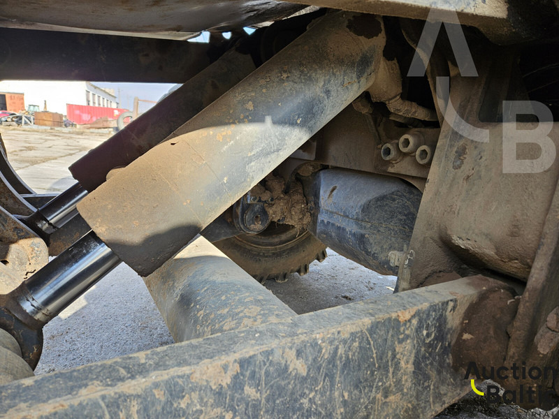 Excavadora de ruedas Komatsu PW130ES-6K: foto 12