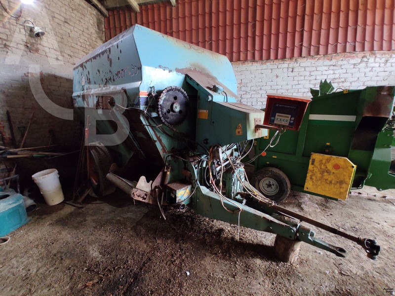 Labrador MT90 - Maquinaria ganadera: foto 1 Labrador MT90 - Maquinaria ganadera: foto 1