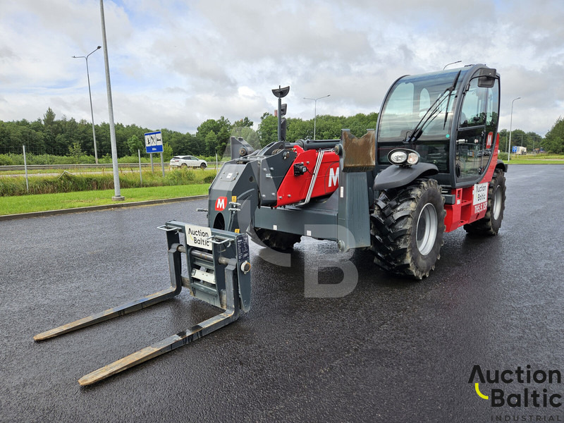 MAGNI TH 5,5.15-D7/D-0 - Manipulador telescópico: foto 1 MAGNI TH 5,5.15-D7/D-0 - Manipulador telescópico: foto 1