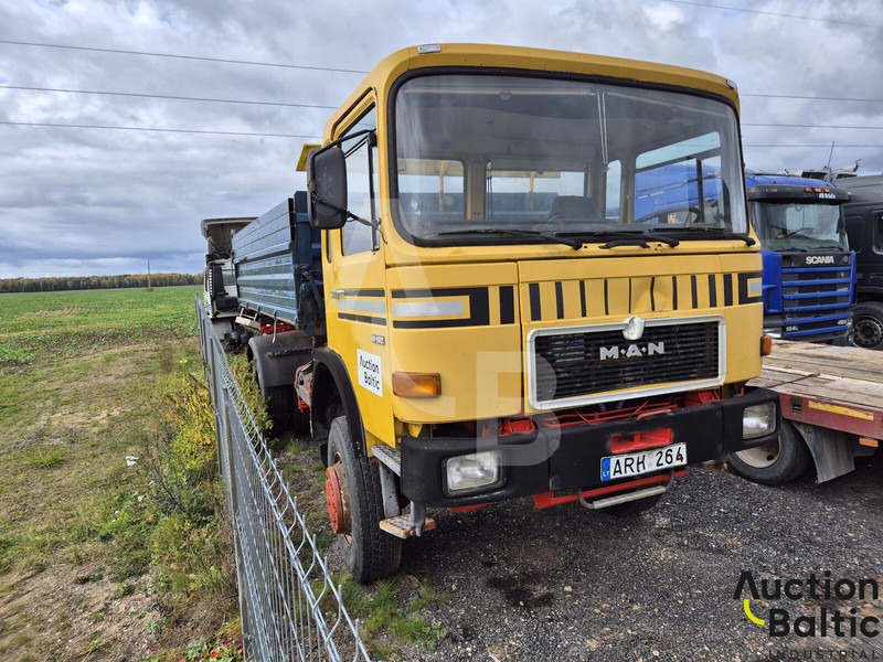 MAN 16.192 - Camión volquete: foto 2 MAN 16.192 - Camión volquete: foto 2