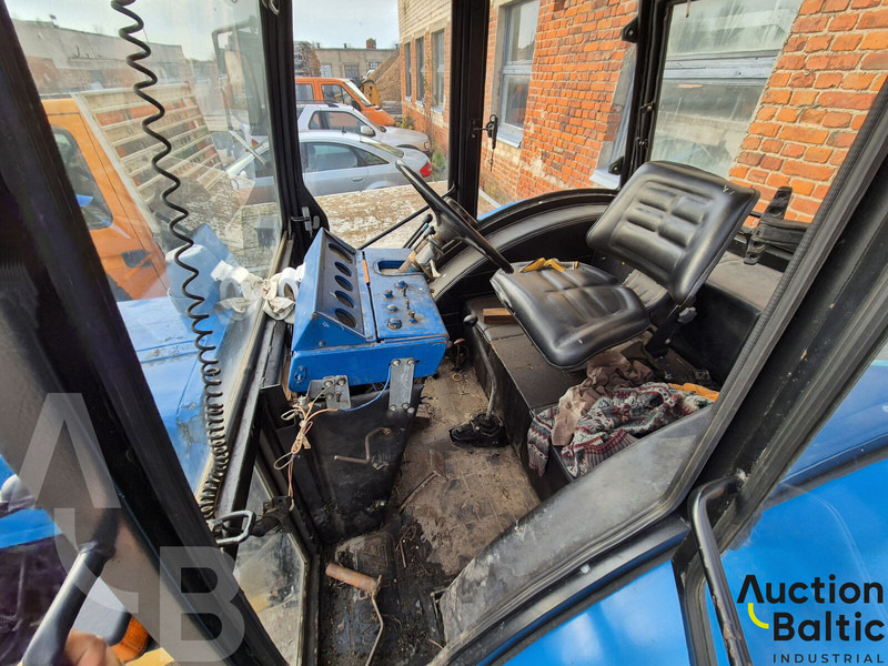 MTZ Belarus MTZ Belarus-82 - Tractor: foto 5 MTZ Belarus MTZ Belarus-82 - Tractor: foto 5