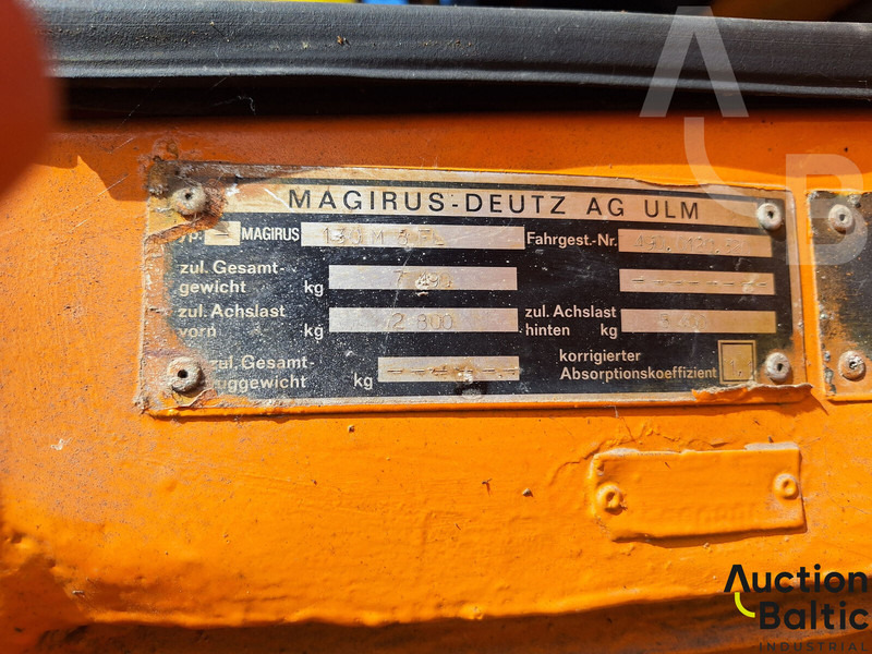 Camión caja abierta, Camión grúa Magirus 130 M 8: foto 20