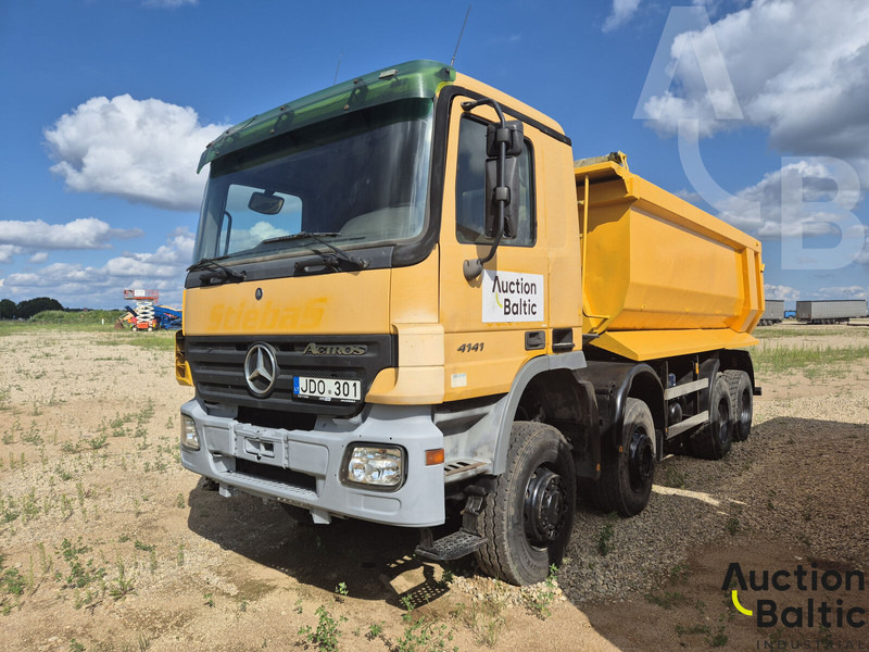 Mercedes-Benz Actros 4141 - Camión volquete: foto 1 Mercedes-Benz Actros 4141 - Camión volquete: foto 1