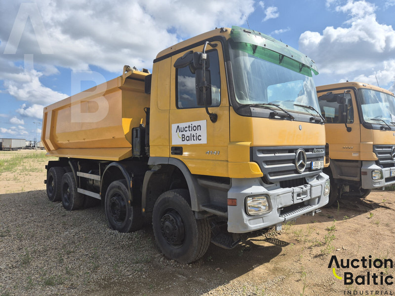 Mercedes-Benz Actros 4141 - Camión volquete: foto 2 Mercedes-Benz Actros 4141 - Camión volquete: foto 2