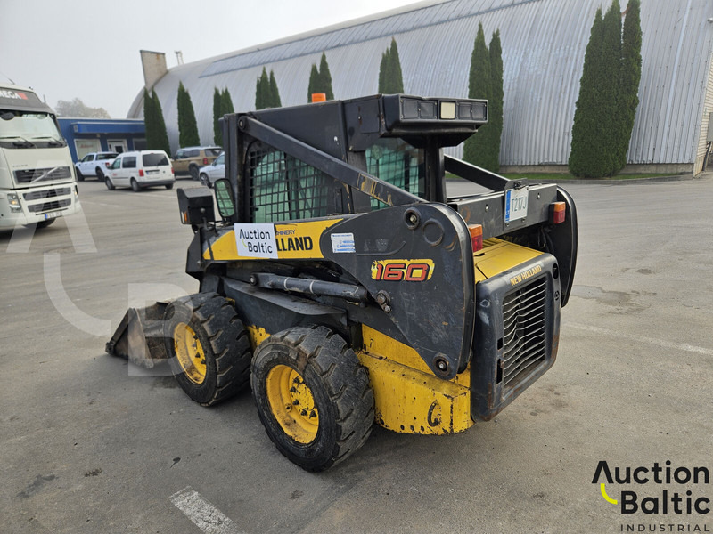 New Holland LS 160 - Minicargadora: foto 3 New Holland LS 160 - Minicargadora: foto 3