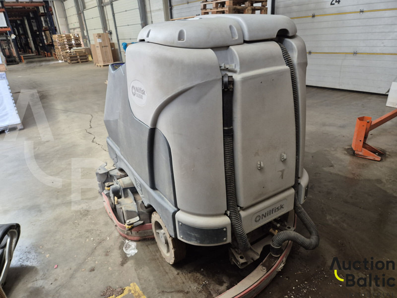 Nilfisk SC6500 - Barredora vial: foto 3 Nilfisk SC6500 - Barredora vial: foto 3