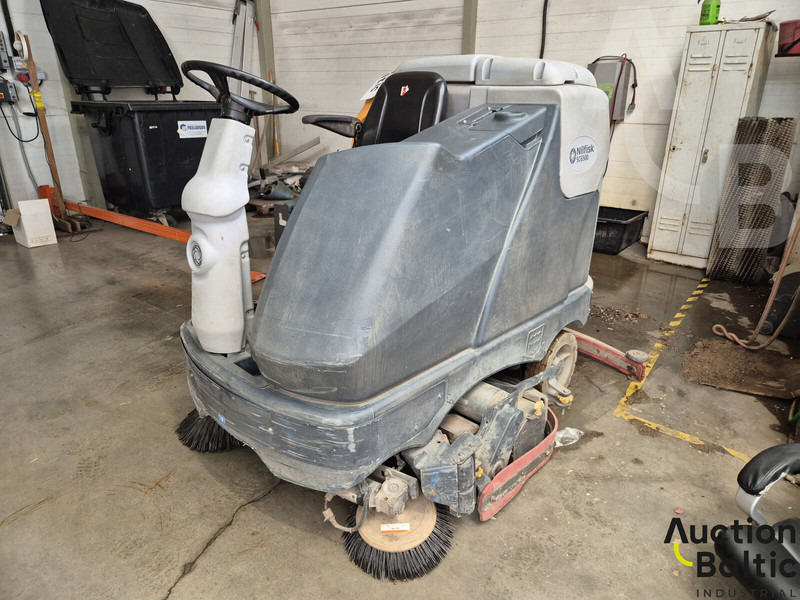 Nilfisk SC6500 - Barredora vial: foto 2 Nilfisk SC6500 - Barredora vial: foto 2