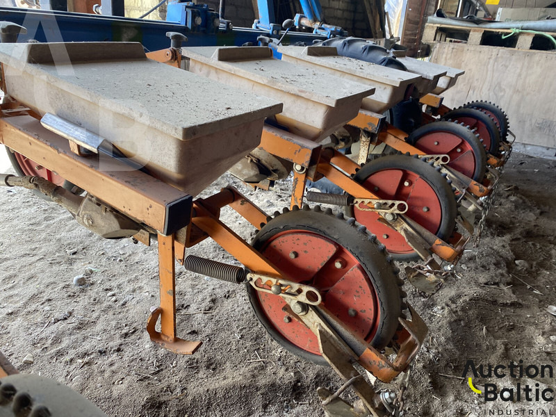 Schmotzer UD2012 - Sembradora de precisión: foto 5 Schmotzer UD2012 - Sembradora de precisión: foto 5