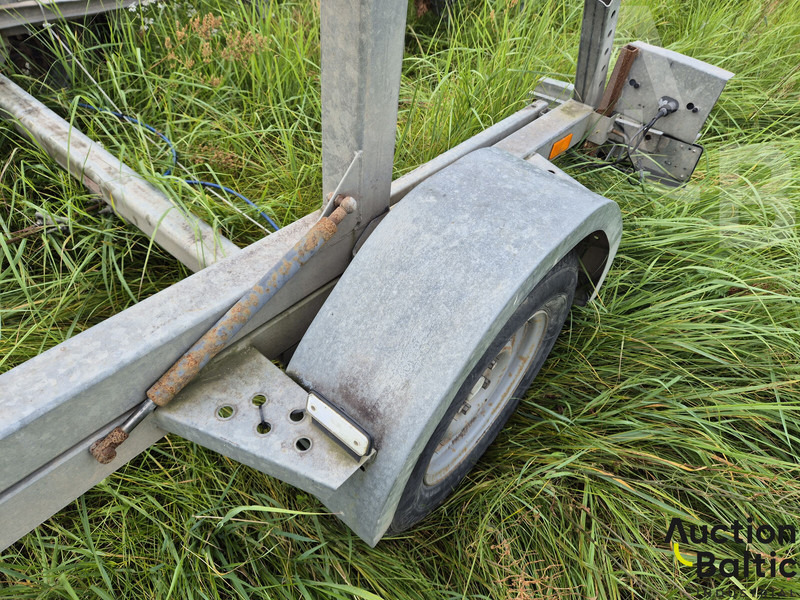 Semirremolque lona Tiki KP1500-RB: foto 7 Semirremolque lona Tiki KP1500-RB: foto 7