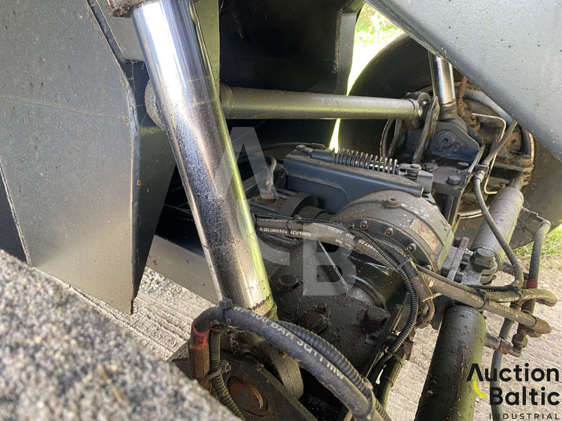 Maquinaria ganadera Trioliet TRIOTRAC 2-2000: foto 15 Maquinaria ganadera Trioliet TRIOTRAC 2-2000: foto 15