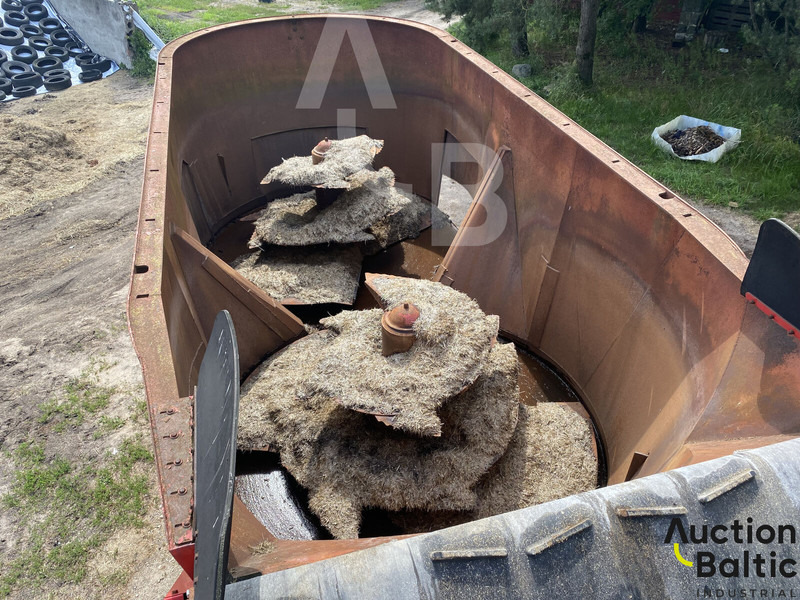 Maquinaria ganadera Trioliet TRIOTRAC 2-2000: foto 18 Maquinaria ganadera Trioliet TRIOTRAC 2-2000: foto 18