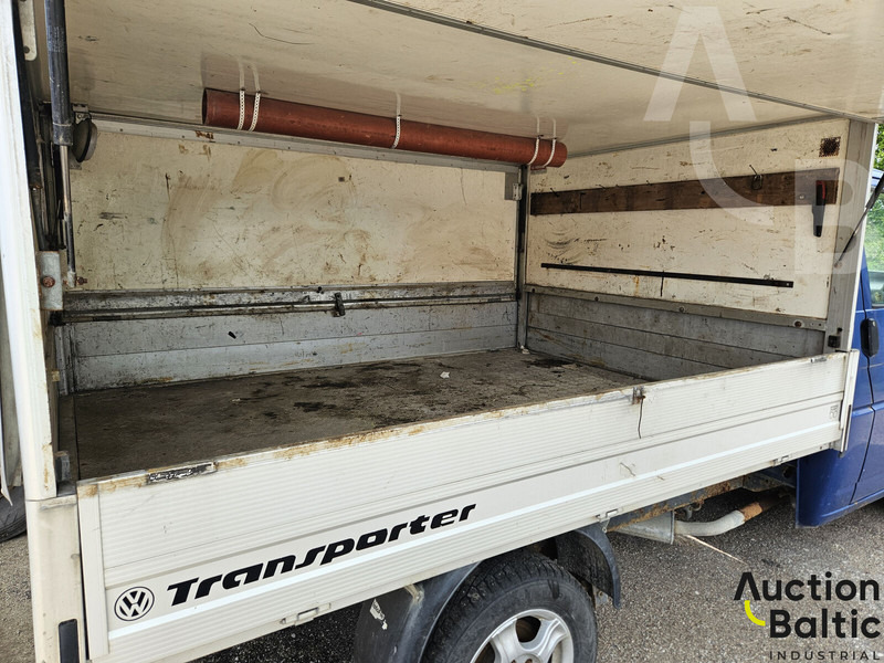 Volkswagen Pick-Up 2,5 TDI - Furgoneta caja cerrada: foto 5 Volkswagen Pick-Up 2,5 TDI - Furgoneta caja cerrada: foto 5