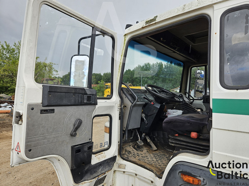 Volvo FL 608 - Grua de remolque autos: foto 5 Volvo FL 608 - Grua de remolque autos: foto 5