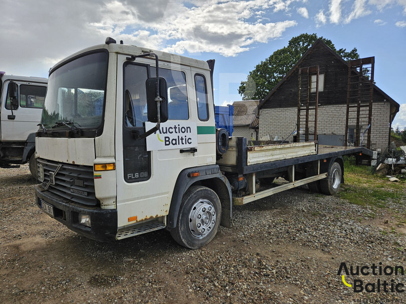 Volvo FL 608 - Grua de remolque autos: foto 1 Volvo FL 608 - Grua de remolque autos: foto 1