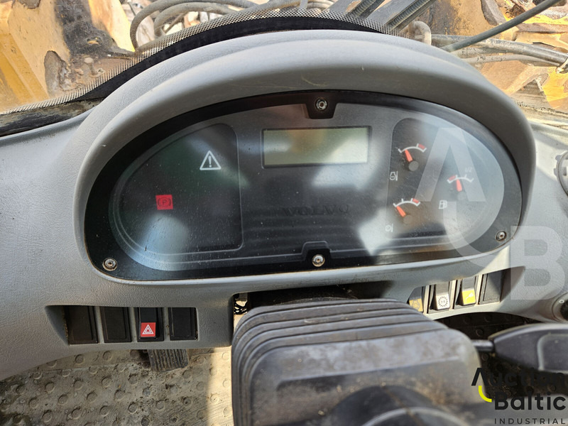 Volvo L 110 E - Cargadora de ruedas: foto 5 Volvo L 110 E - Cargadora de ruedas: foto 5
