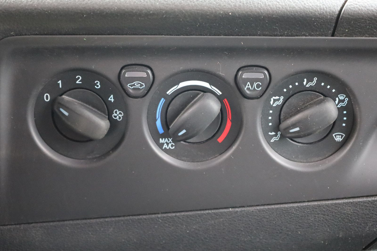 Furgoneta pequeña Ford Transit Custom Kasten/Flügeltüren: foto 15