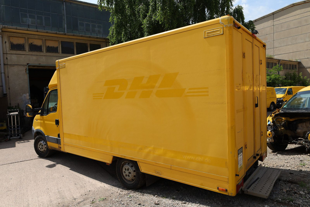 Iveco Daily/ Regalsystem/Luftfeder/Motorschaden - Furgoneta caja cerrada: foto 3 Iveco Daily/ Regalsystem/Luftfeder/Motorschaden - Furgoneta caja cerrada: foto 3