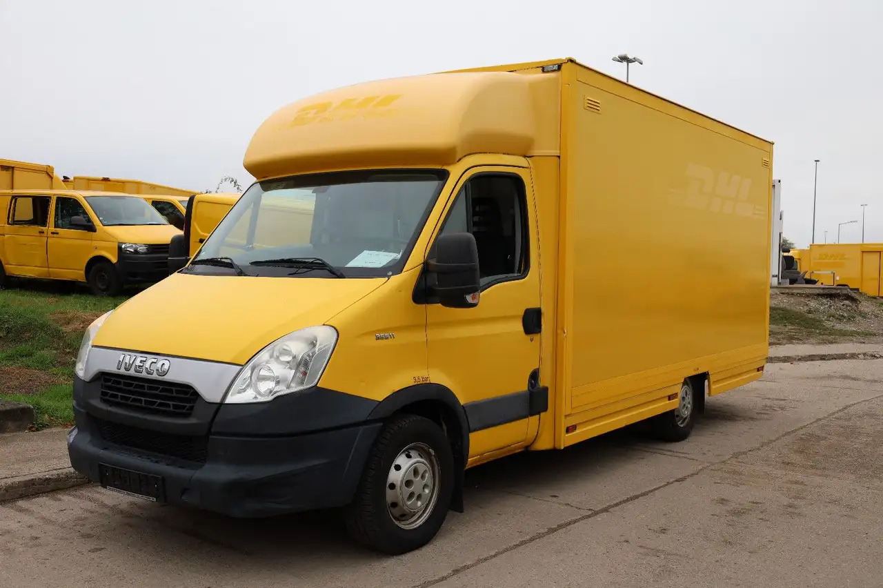 Iveco IS35SI2AA Daily/ Regalsystem/Luftfeder/1. Hand/ - Furgoneta caja cerrada: foto 2 Iveco IS35SI2AA Daily/ Regalsystem/Luftfeder/1. Hand/ - Furgoneta caja cerrada: foto 2