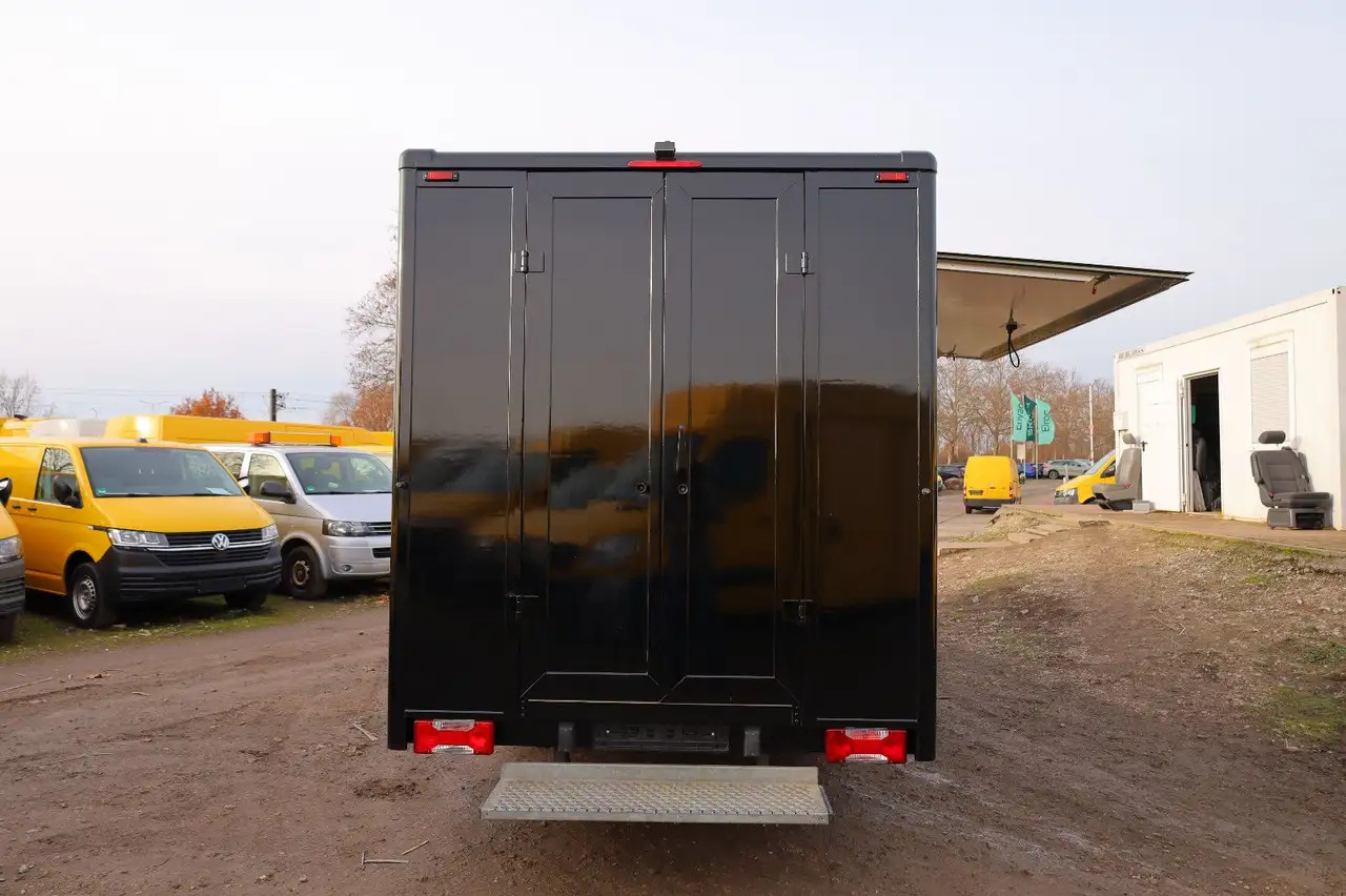 Iveco IS35SI2AA/ FOODTRUCK/Daily/EU5/1. Hand - Camión tienda: foto 5 Iveco IS35SI2AA/ FOODTRUCK/Daily/EU5/1. Hand - Camión tienda: foto 5