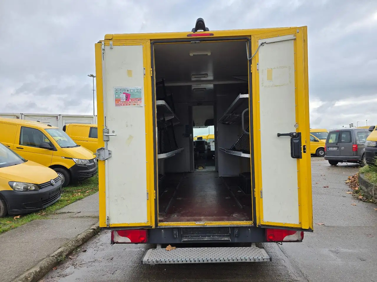 Furgoneta caja cerrada Mercedes-Benz Sprinter/ Koffer/Regalsystem: foto 6 Furgoneta caja cerrada Mercedes-Benz Sprinter/ Koffer/Regalsystem: foto 6